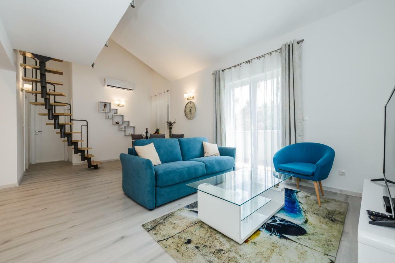 Villa Milena-With A Pool Trogir Ngoại thất bức ảnh